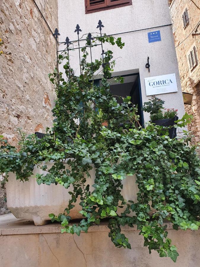 שיבניק Room With Shared Bathroom House Gorica מראה חיצוני תמונה