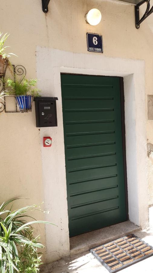 שיבניק Room With Shared Bathroom House Gorica מראה חיצוני תמונה